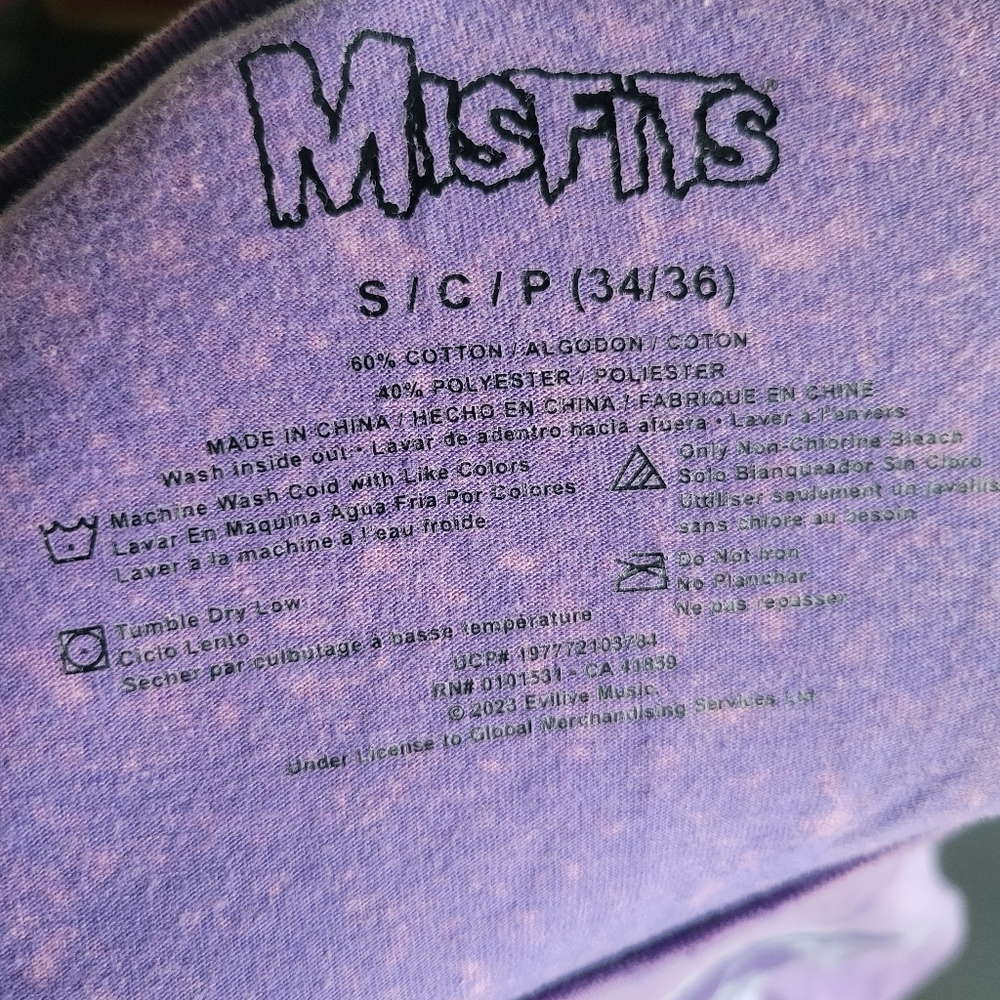 Purple Misfits Graphic T-Shirt, Mens Small - Picture 5 of 5